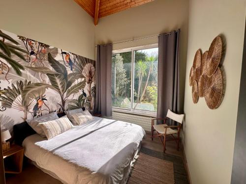 Urrugne Bed & Breakfast | Villa Ongizatea au calme avec piscine et vue montagne