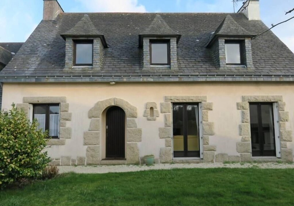 Tregastel House | Villa Trégastel, 4 bedrooms, 7 persons