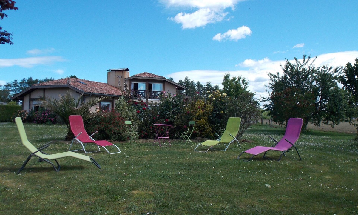 Orx House | Villa with Spa in a protected environment