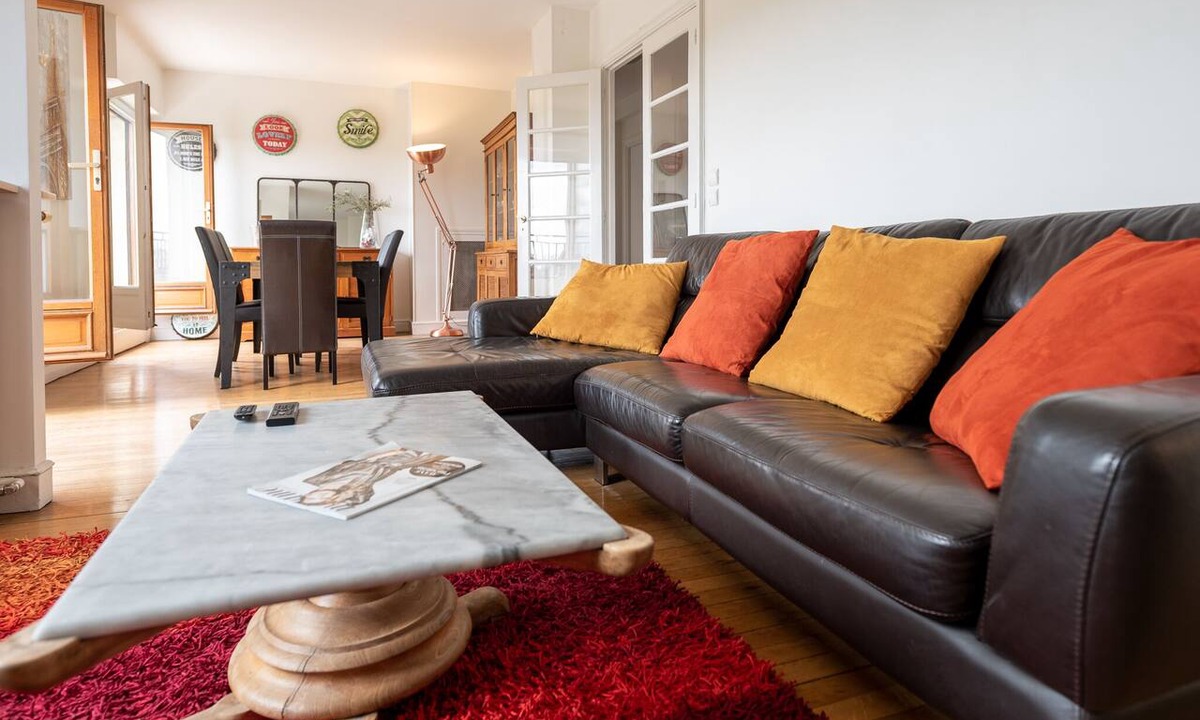 Saint-Mande Apartment | VINCENNES WOODS, ROOFTOP, 3BR 30–60 days ahead? Ask for a private offer LET-VAp