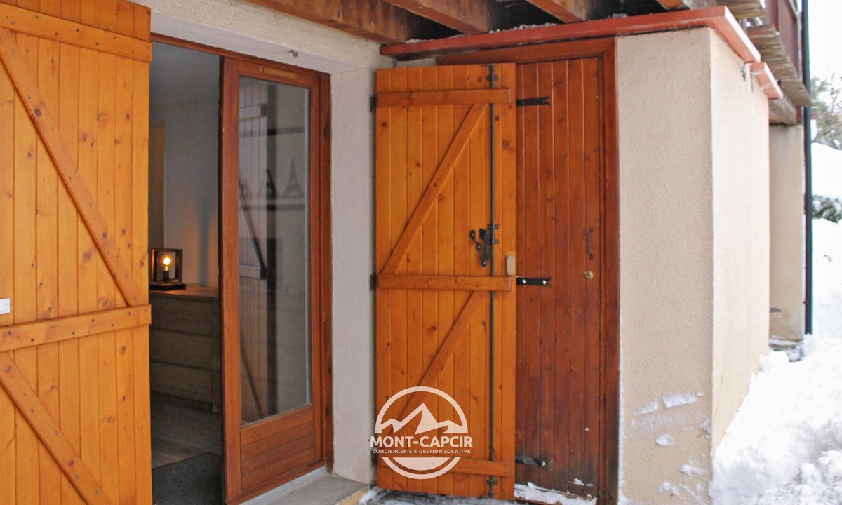 Les Angles Ski Chalet | Vrbo Property