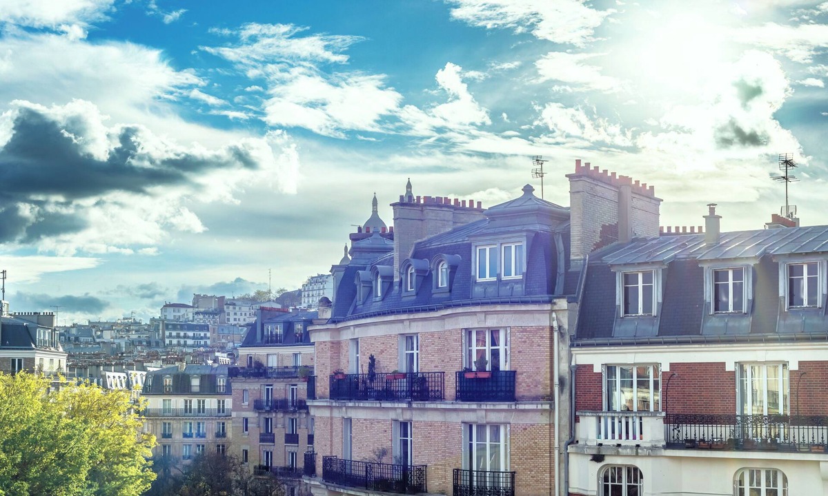 18th Arrondissement Apartment | Vue Exceptionnelle Sans vis à vis sur la Colline Montmartre, Calme et Spacieux