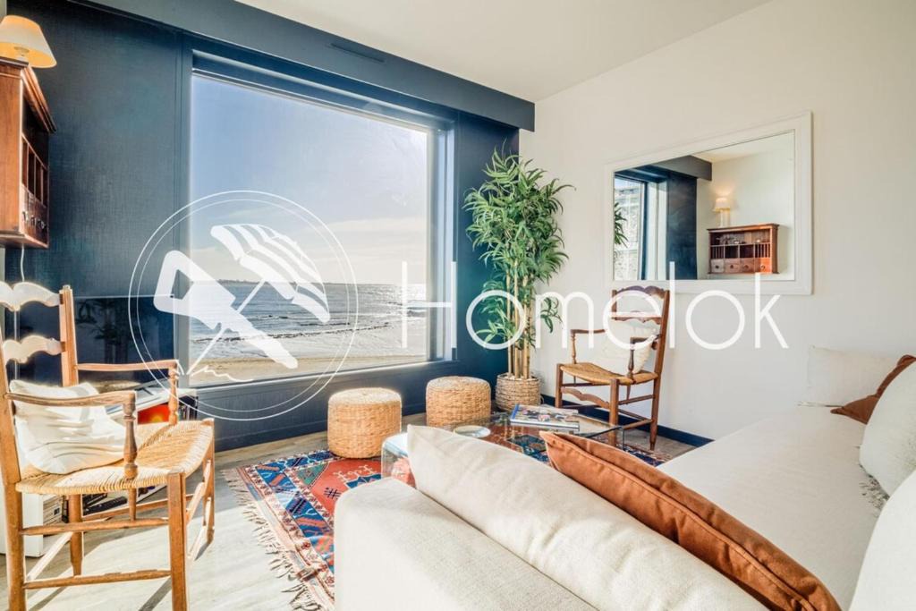 Larmor-Plage Apartment | Vue mer magique - charme et confort