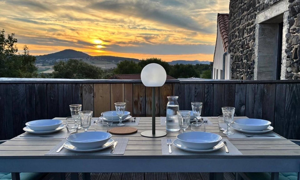 Bergonne Bed & Breakfast | Well-kept cottage with view and terrace