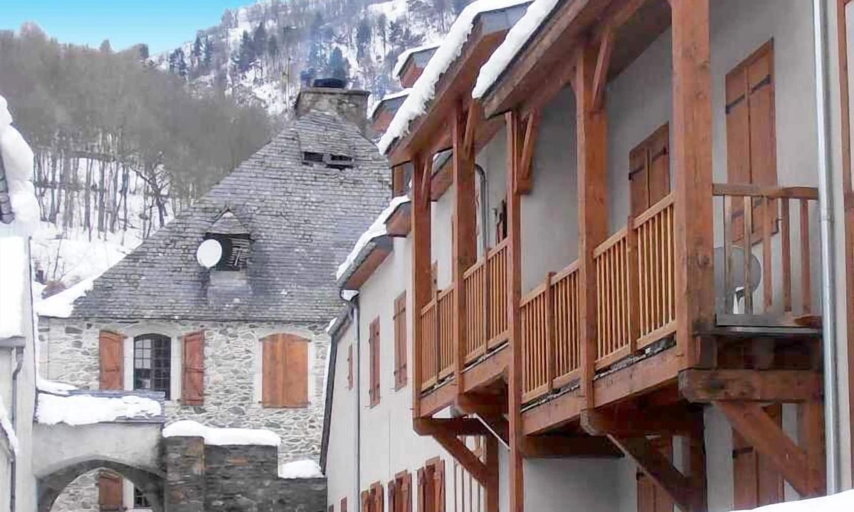 Vignec Apartment | Wifi, Ground floor, swimming pool, terrace, tv, 37m², Saint Lary Soulan