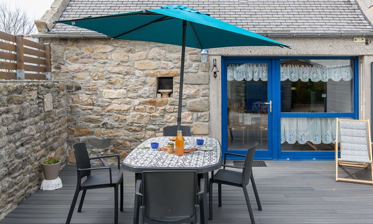 Santec House | Wonderful private villa for 2 guests with TV and terrace