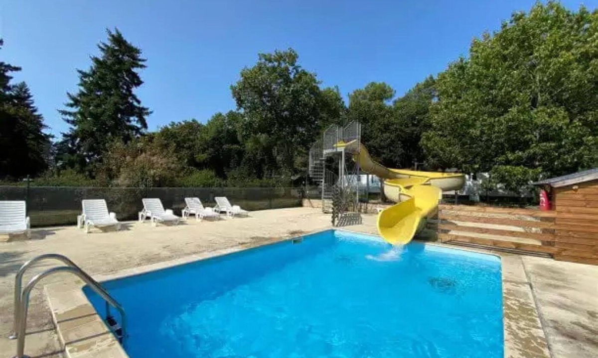 Guemene-Penfao House | ZEcamping 3 étoiles familial piscine chauffée locatif 25m2