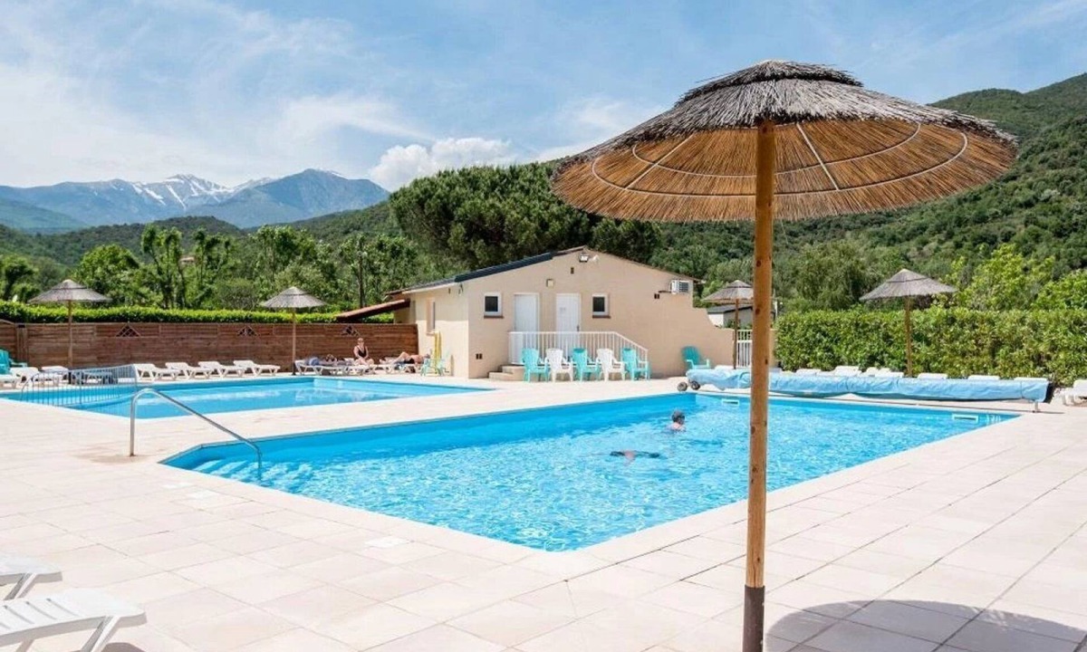 Arles-sur-Tech House | ZEcamping 3* animé piscine chauffée mobil-home TV clim 24m2