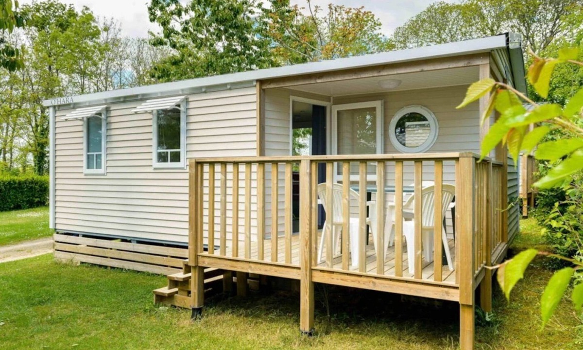 Clohars-Carnoet House | ZEcamping 3* piscine couverte dog friendly mobil-home TV BBQ 25m2