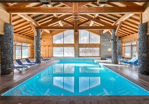 200m from resort center, fitness, swimming pool, terrace, balcony, tv, ski locker, 43m²
