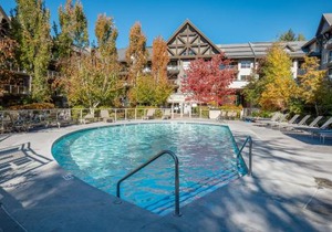 2BR | The Aspens | Ski In/Out | Pool & Hot Tub | Gas Fireplace | Ski Valet | Gym in Whistler