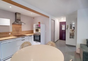 Appartement F2 climatisé avec terrasse, proche thermes et centre-ville, animaux acceptés, à Lamalou - FR-1-451-4 in Lamalou-les-Bains