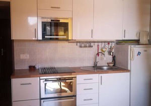 Cozy 2-Room Apartment with Terrace, Pools & Lake View - Optional AC, Fitness, Parking Included