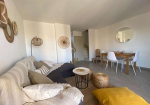 Duplex Bord de Mer avec Terrasse et Parking Privé à Cavalière, Le Lavandou - FR-1-308-137 in Le Lavandou