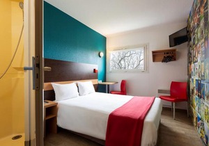 Hotel F1 Nemours