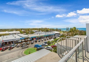 Unit 203 Plantation - Rainbow Beach, Plantation Resort Top Floor, Aircon, Free Wi-Fi in Rainbow Beach