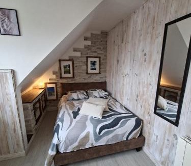 Larmor-Plage Apartment | À deux Pieds de l'océan !