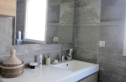 Etel Villa | Étel : Maison moderne 5 pièces, 4 chambres, jardin, wifi - FR-1-479-207