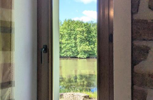 Le Menoux House | Île privée en Berry, nature et pêche, chauffage central - FR-1-591-593