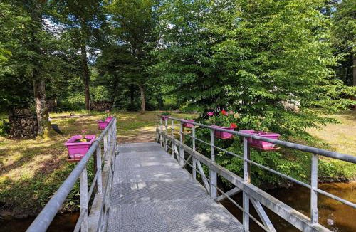 Le Menoux House | Île privée en Berry - Paradis au bord de la rivière - FR-1-591-782