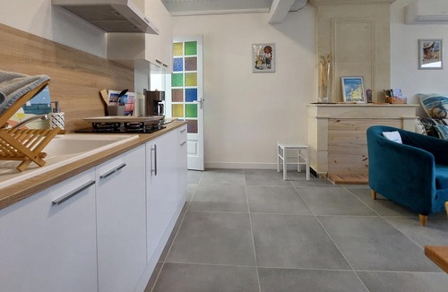 La Gripperie-Saint-Symphorien House | 1 bedroom cozy home in La-Gripperie-Saint-Sym