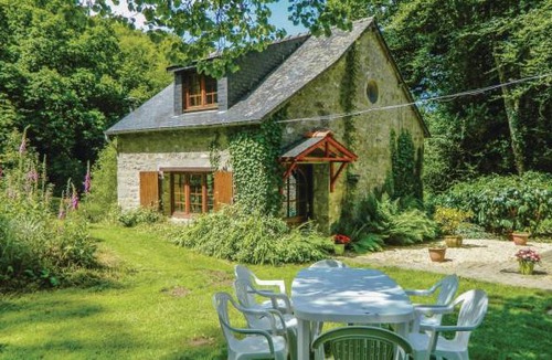 Guern House | 1 bedroom accommodation in Guern