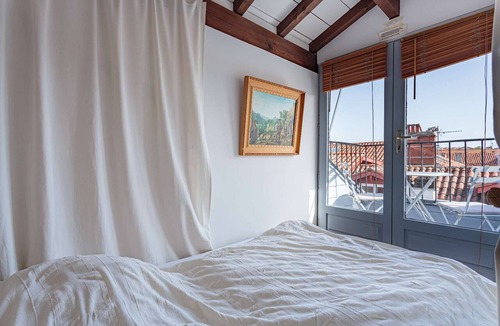 Saint-Jean-de-Luz City Center Apartment | 1 Bedroom Apartment In Saint Jean De Luz