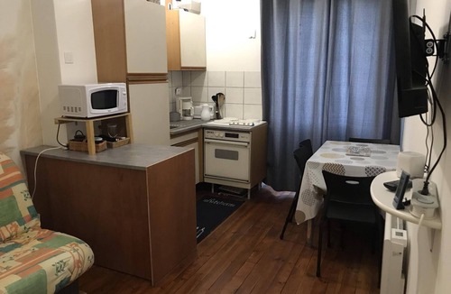 Pont-de-Labeaume Apartment | 1 Bedroom Apartment in Pont-de-Labeaume