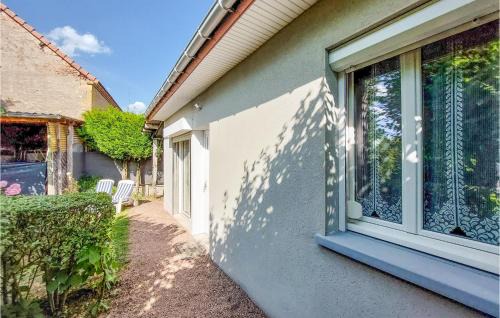 Molinet House | 1 Bedroom Beautiful Home In Molinet