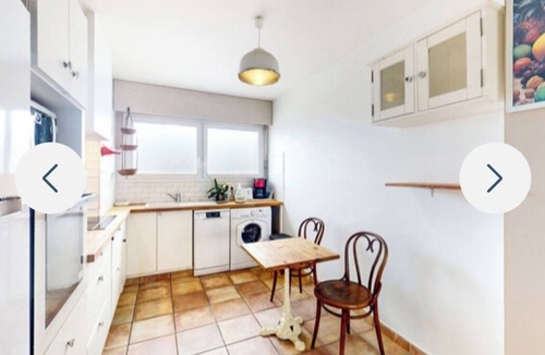 Saint-Paul-les-Dax Apartment | 1 -living 2-bedroom south-facing apartment in quiet residence near train station