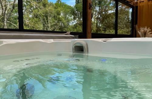 Quincy-Voisins Apartment | 10 minutes from Disneyland! House with jacuzzi, ideal for families and friends
