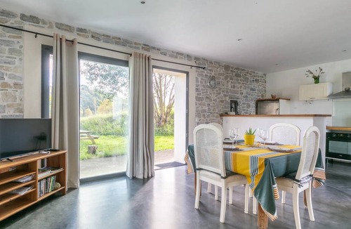 Bidache Apartment | 100 m² Apartment ∙ 2 bedrooms ∙ 4 guests