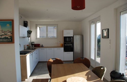 Brive-la-Gaillarde Apartment | 100m2 apartment with private garden in Brive la Gaillarde