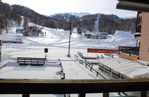 Risoul Apartment | 10m from resort center, 1st floor, balcony, tv, ski locker, 40m², Risoul
