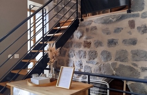 Solignac-sur-Loire House | 12-person, 6 double-bedroom gîte in Le Brignon, Haute-Loire.