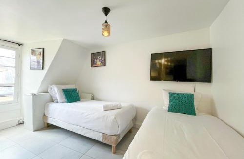 Quartier de la Porte-Saint-Denis Apartment | 144 - Urban Charming Studio in Paris