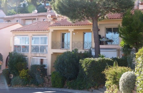 Collioure House | 15mn walk from Collioure, sea view, House in secure residence