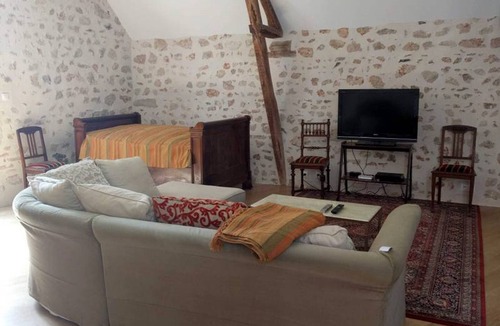 Herisson Apartment | 15th Century Medieval House in Historic Hérisson Village