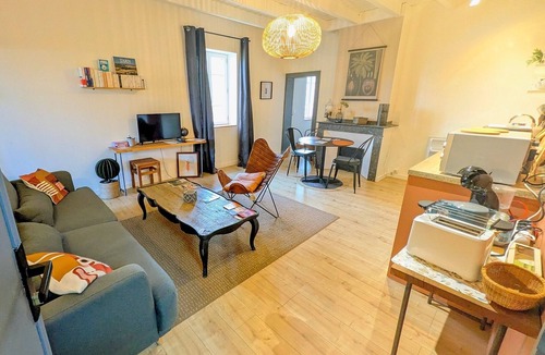 Marssac-sur-Tarn Apartment | 16 Bis Gîte Hôtel Appartement