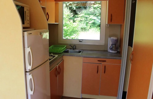 Miribel-les-Echelles Ski Chalet | 16. Chalet 30 m², TV "Primevere" 5 persons