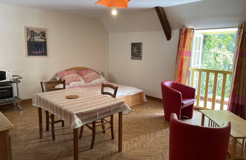 Cite Apartment | 17th century property between the pink granite coast & Lannion, Studio 34m2