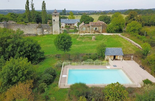 Ginals House | 18th Century House beside the ruins of a medieval castle