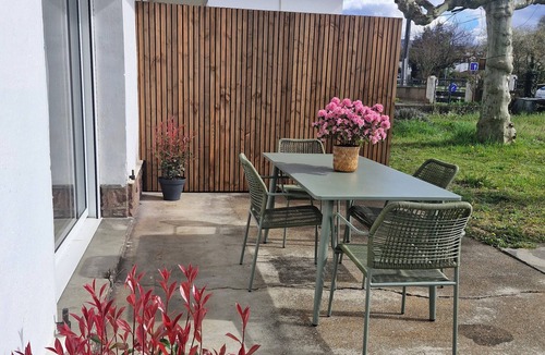 Saint-Jean-Pied-de-Port Apartment | 2/4-person ground-floor apartment with