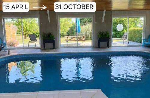 Plemet House | 2 Bed Cottage Sleeps 5 with Pool and Pet Friendly