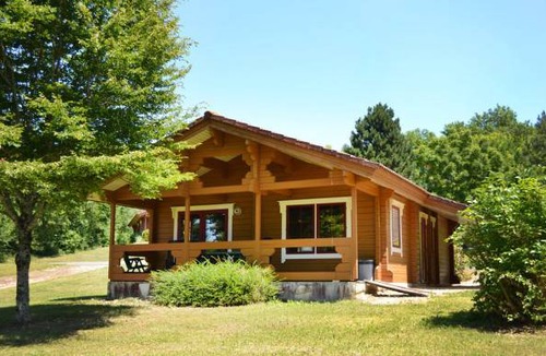 Mauroux House | 2 bedroom accommodation in Mauroux