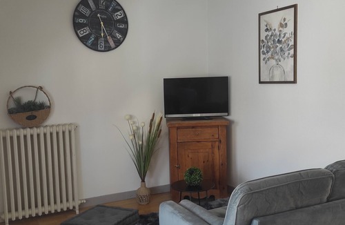 La Haye-du-Puits Apartment | 2 bedroom apartment in la haye