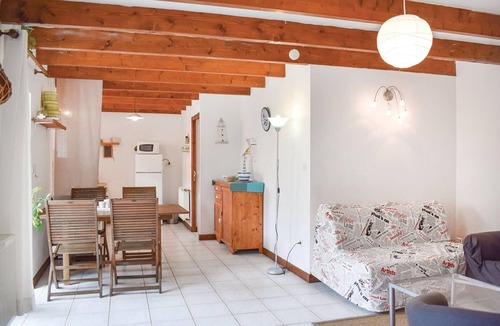 Pommerit-le-Vicomte House | 2 bedroom cozy home in Pommerit-le-Vicomte