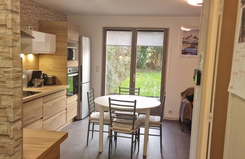 La Roche-Derrien House | 2-bedroom house, near (15mns) côtes de Granit Rose, des Ajoncs and du Goëlo.