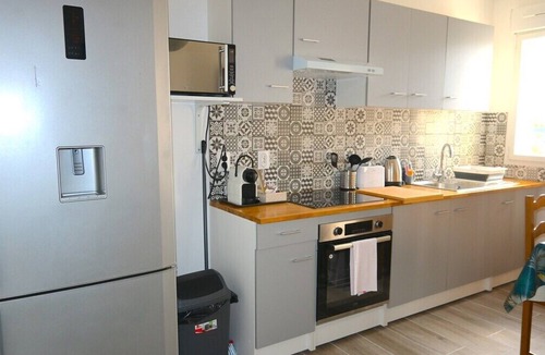 Le Blanc-Mesnil Apartment | 2 Bedroom unit in front of Le Bourget airport