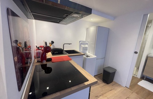 Le Faou Apartment | 2 double rooms + mezzanine in the historic center